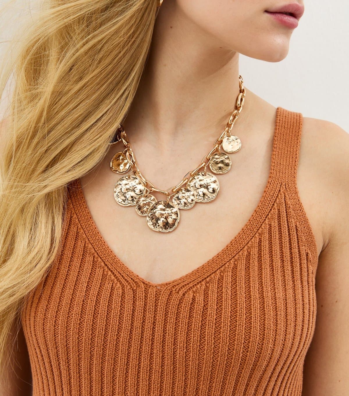 New Look Gold Tone Hammered Disk Chain Necklace New Look