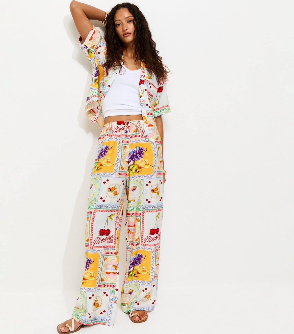 New Look Multicolour Still Life Print Wide Leg Trousers