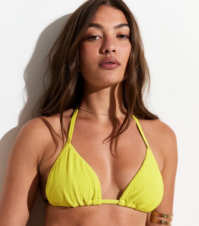 New Look Women's Bright Yellow Crinkle Triangle Bikini Top New Look - 2