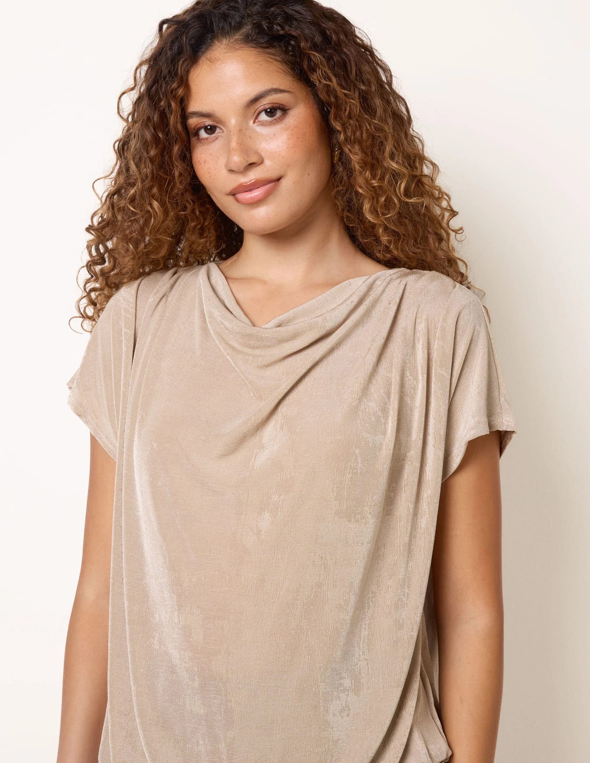 beige