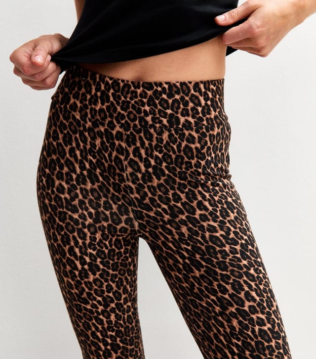 New Look Women's Brown Leopard Print Jersey Kick Flare Leggings New Look - 3