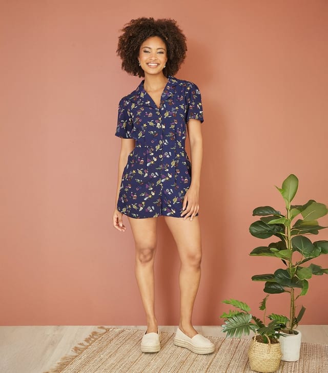 Yumi Women's Navy Seaside Print Playsuit Yumi New Look - 3