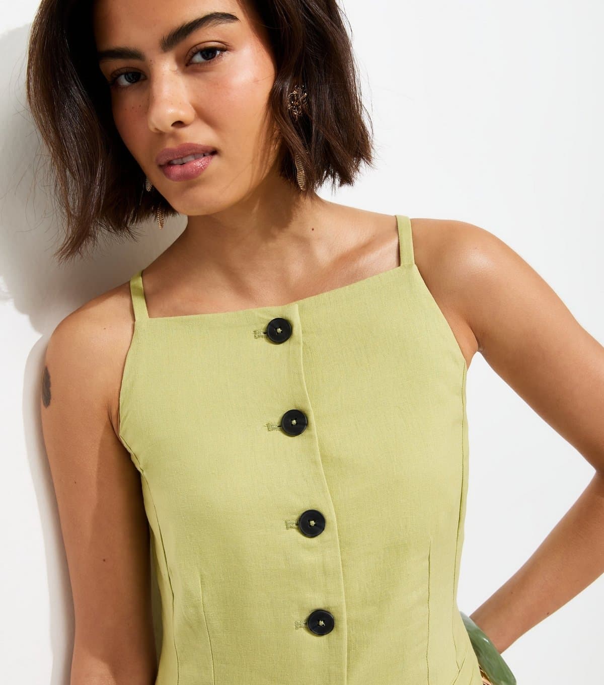 New Look Women's Light Green Linen Rich Thin Strap Waistcoat New Look