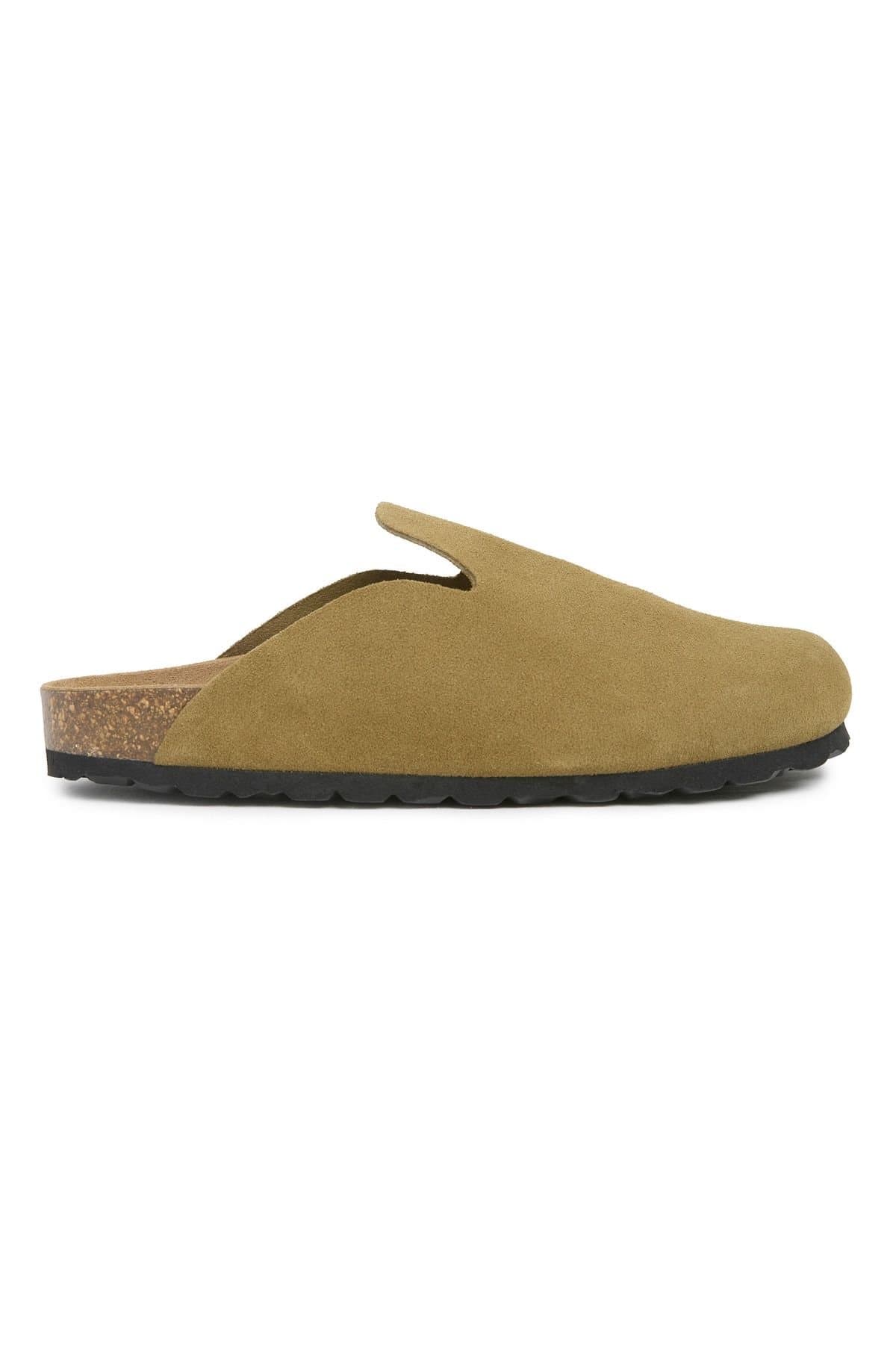 Celtic & Co Celtic & Co Women's Minimal Clog in Olive