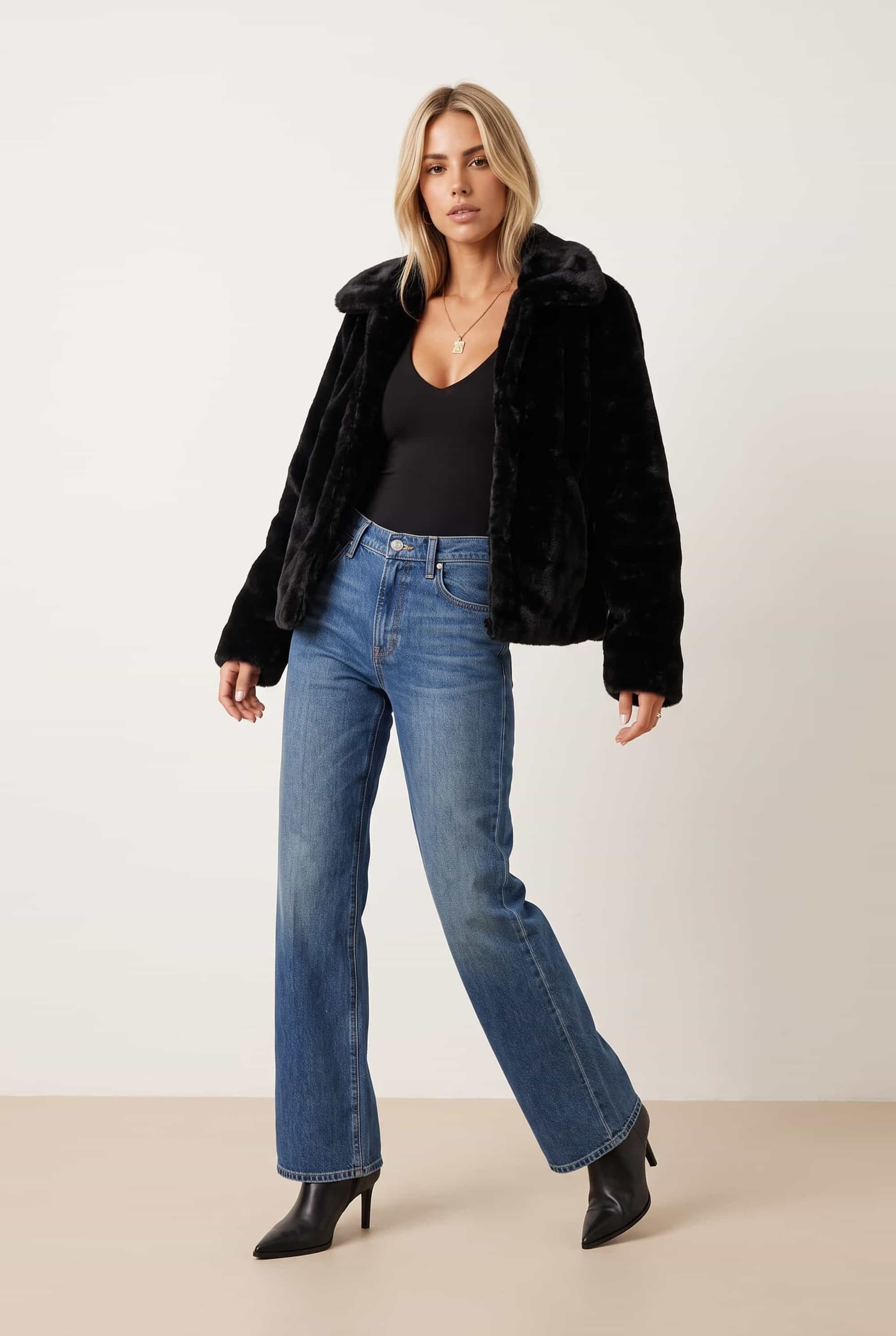 Style Cheat Style Cheat Women's Black Fur Jacket