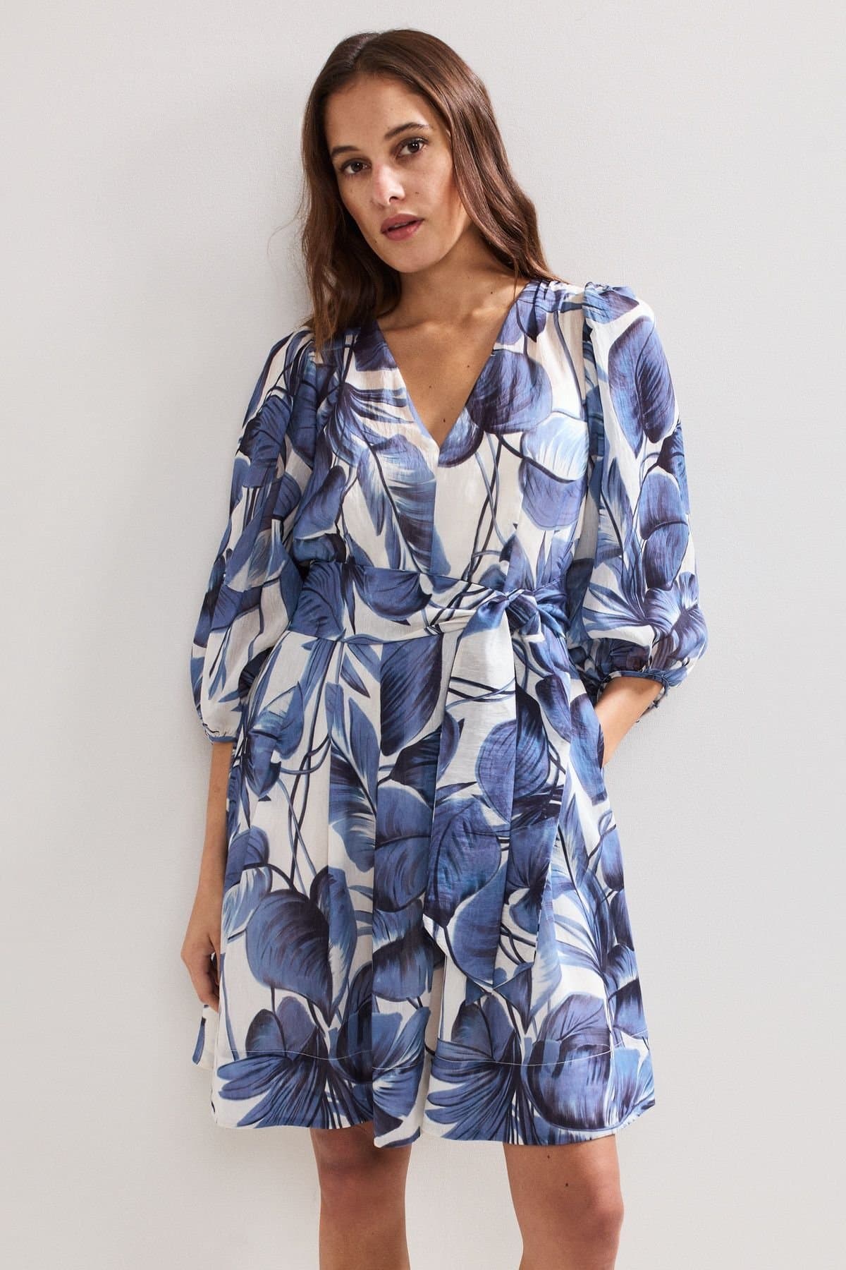 Phase Eight Phase Eight Women's Kaya Printed Short Dress in Blue