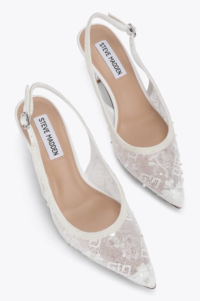 Steve Madden STEVE MADDEN Women's 'Emari White' Fabric Heels in White - 2