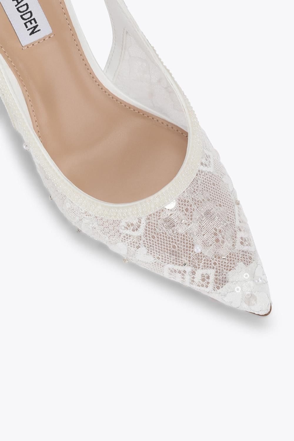 Steve Madden STEVE MADDEN Women's 'Emari White' Fabric Heels in White - 4