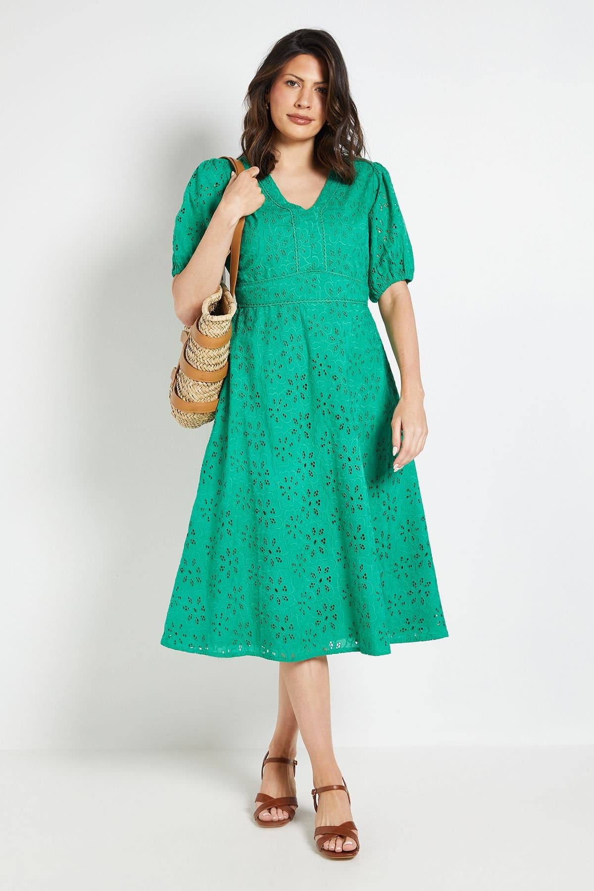 Wallis Wallis Women's Floral Broderie Fit & Flare Midi Dress in Green