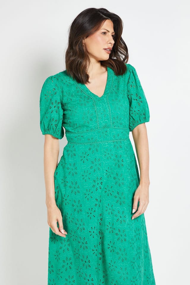 Wallis Wallis Women's Floral Broderie Fit & Flare Midi Dress in Green - 2