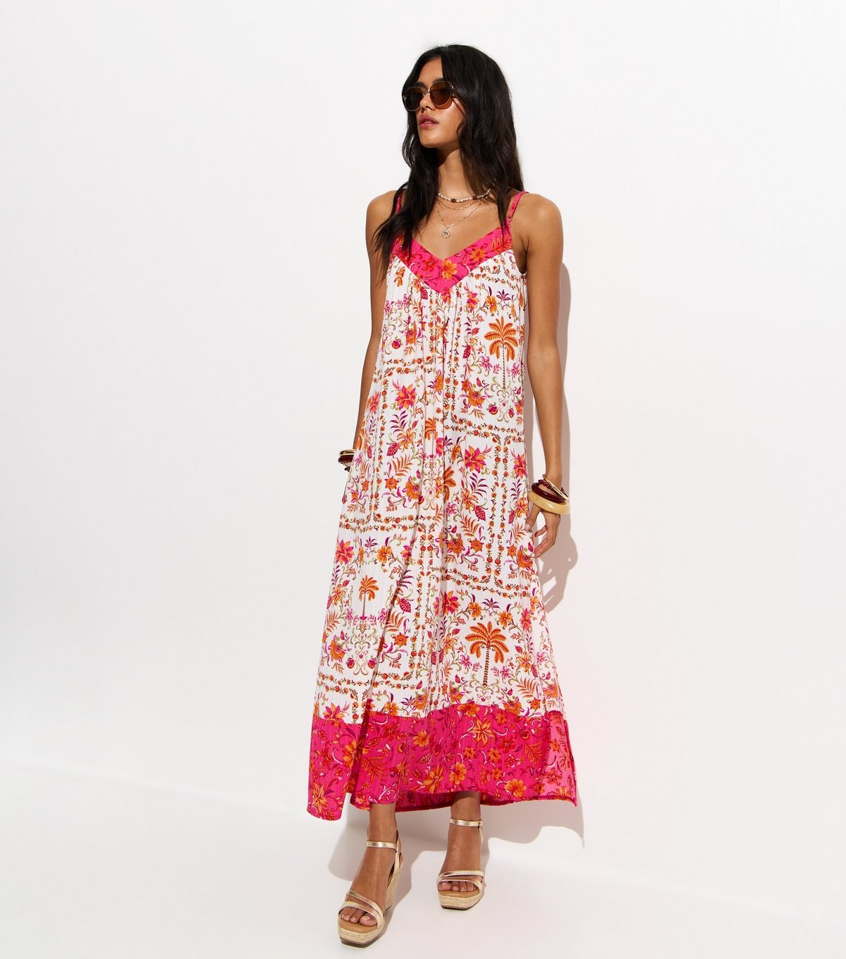 New Look Women's White Floral Print Maxi Beach Dress New Look - 3