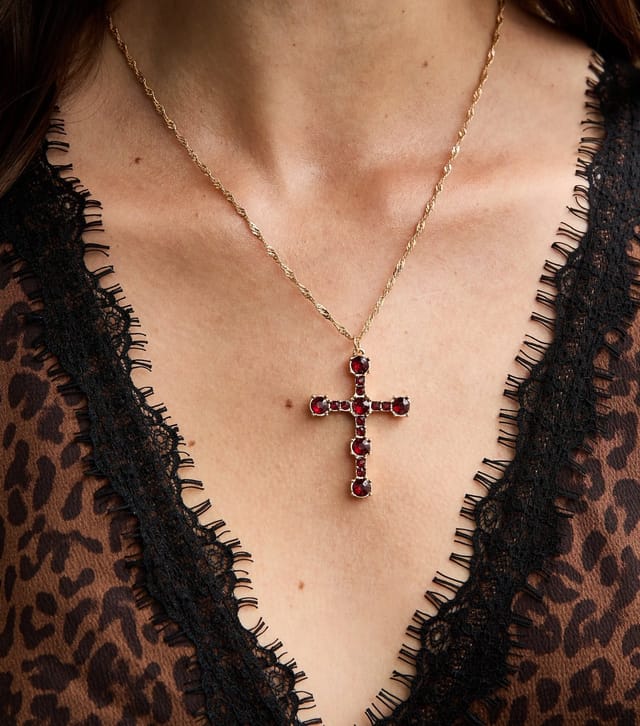 New Look Gold Tone Burgundy Cross Pendant Necklace New Look - 2