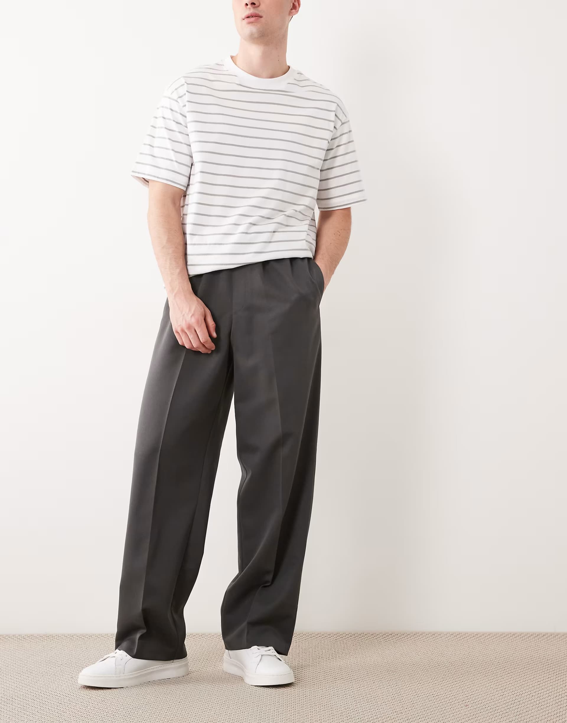 ASOS ASOS DESIGN smart pull on wide leg trousers in charcoal