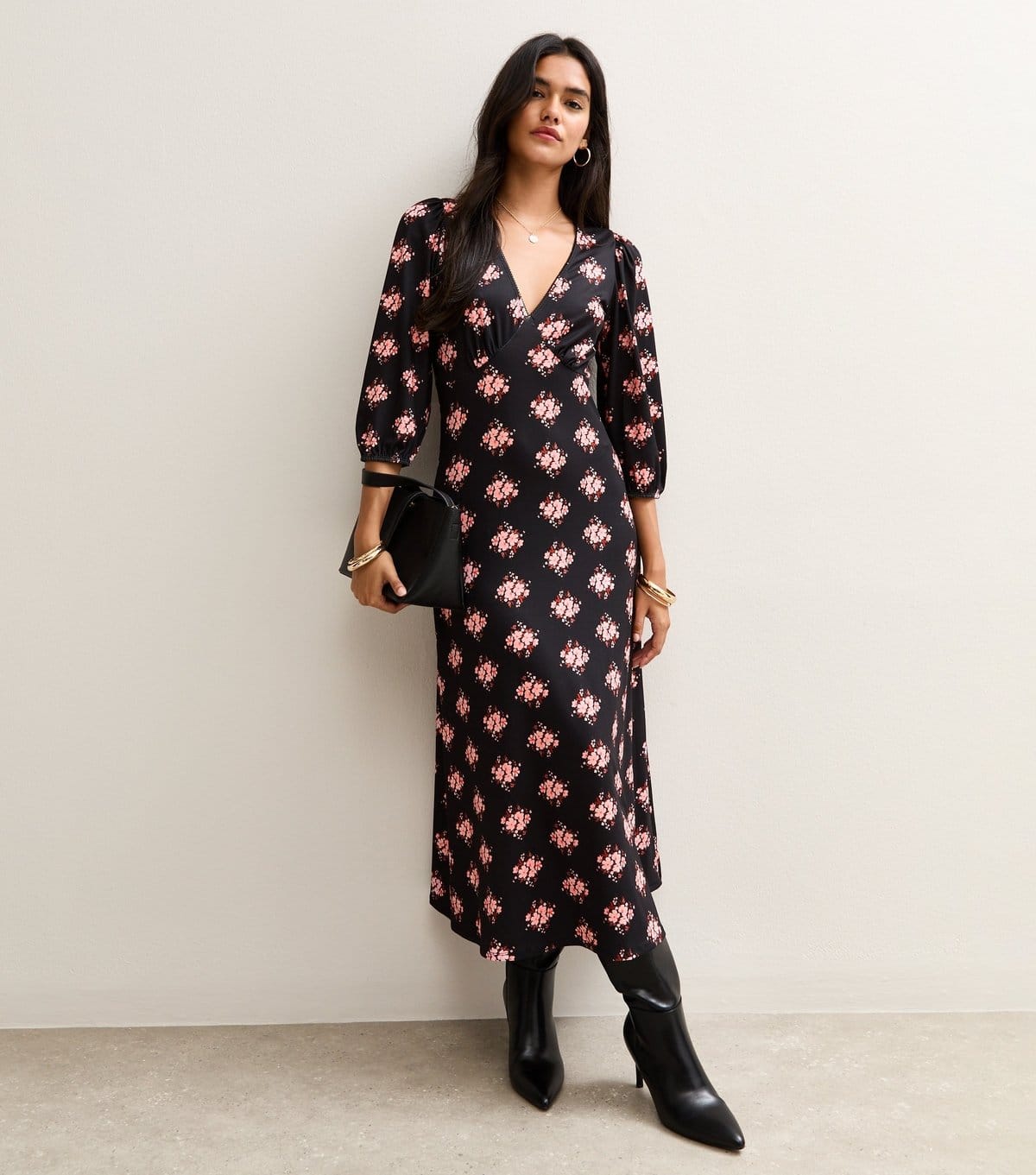 New Look Women's Black Bouquet Print Midi Dress New Look - 4