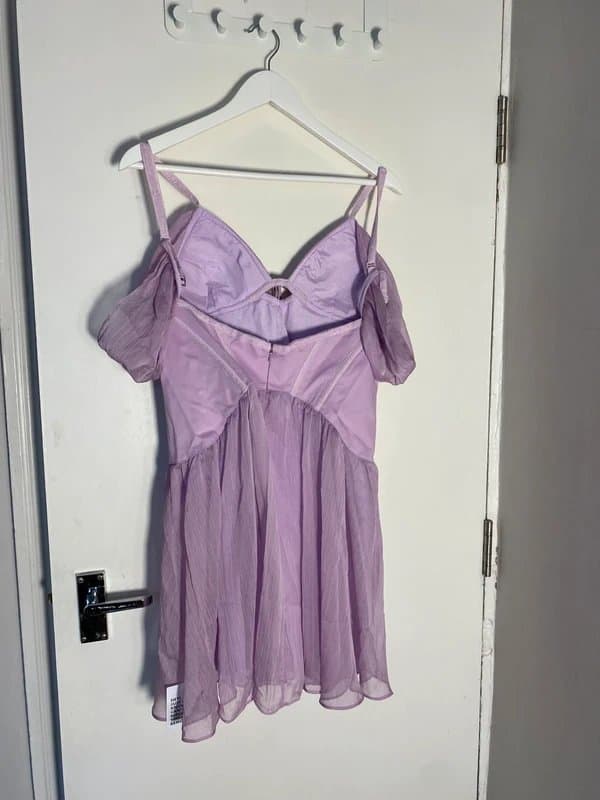 ASOS Design Chiffon courses dress