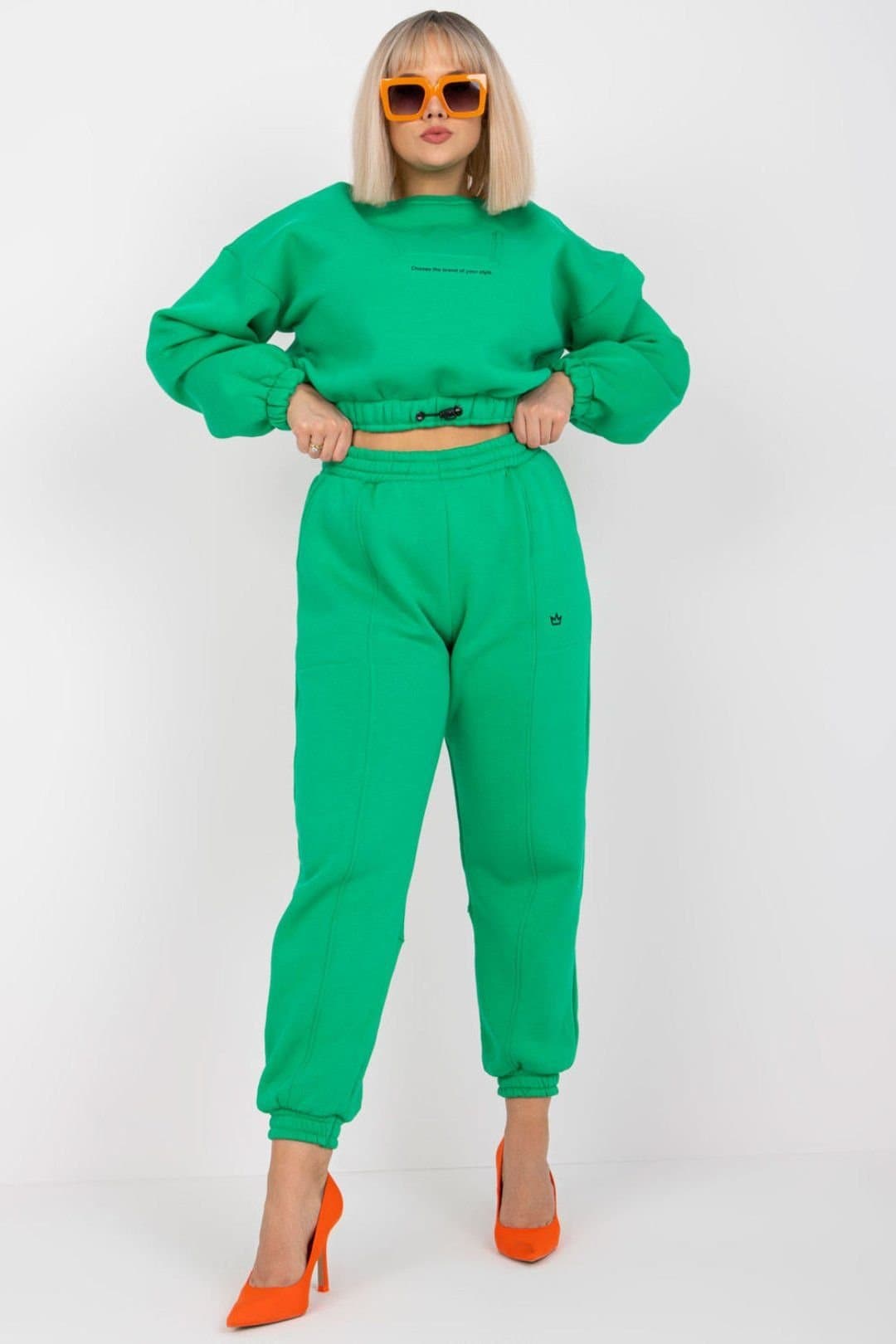Love Lace Love Lace Women's Everyday Crew Sweatshirt Pant Set in Green