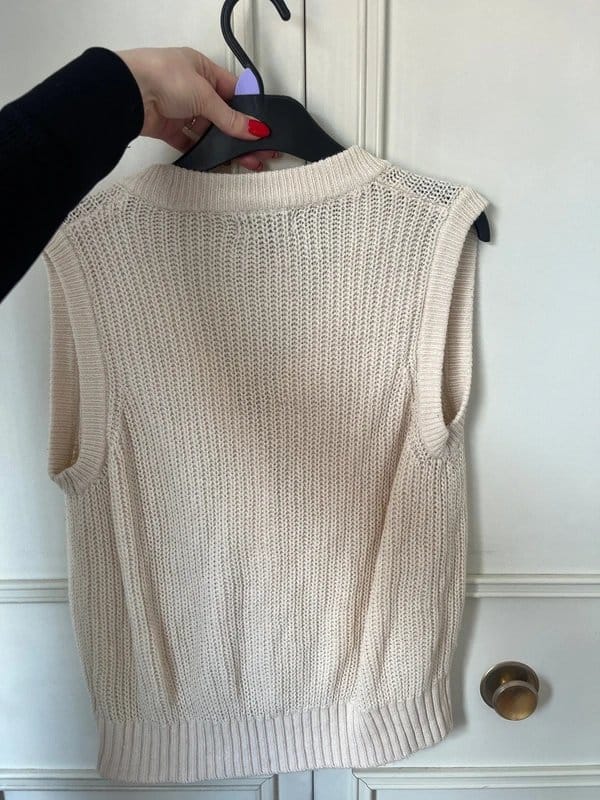 New Look Cream Knit Waistcoat