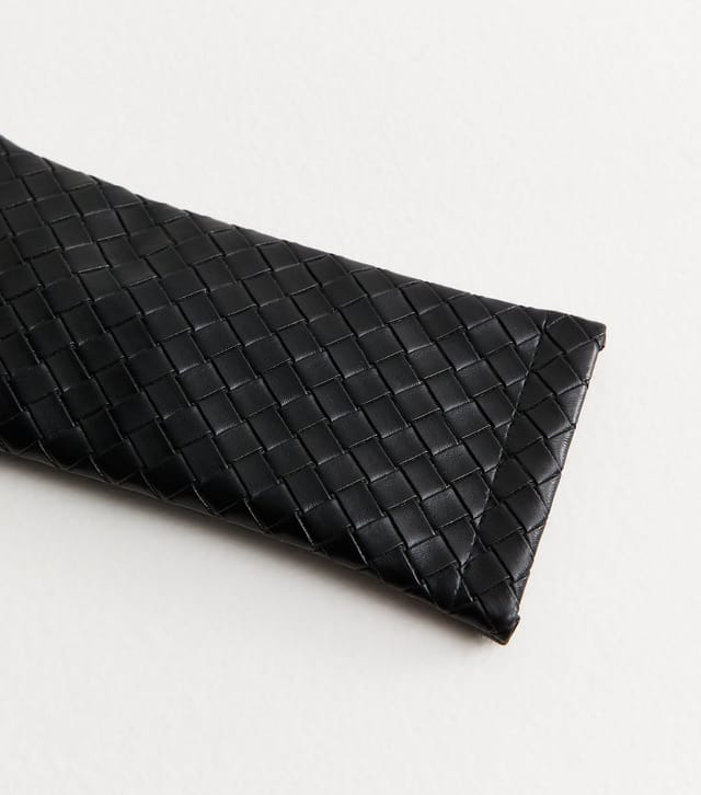 New Look Black Weave Effect Slip Sunglasses Case New Look - 2