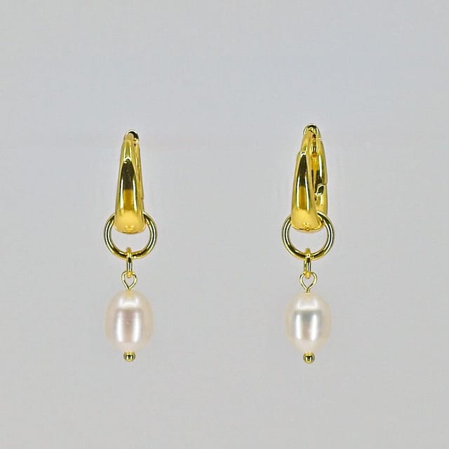 Nudie Jewellery Nudie Jewellery Women's 'Nudie' Perla Pearl Huggies in 18k Gold - 3