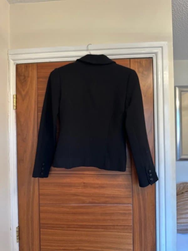 Hobbs Hobbs suit - size 10