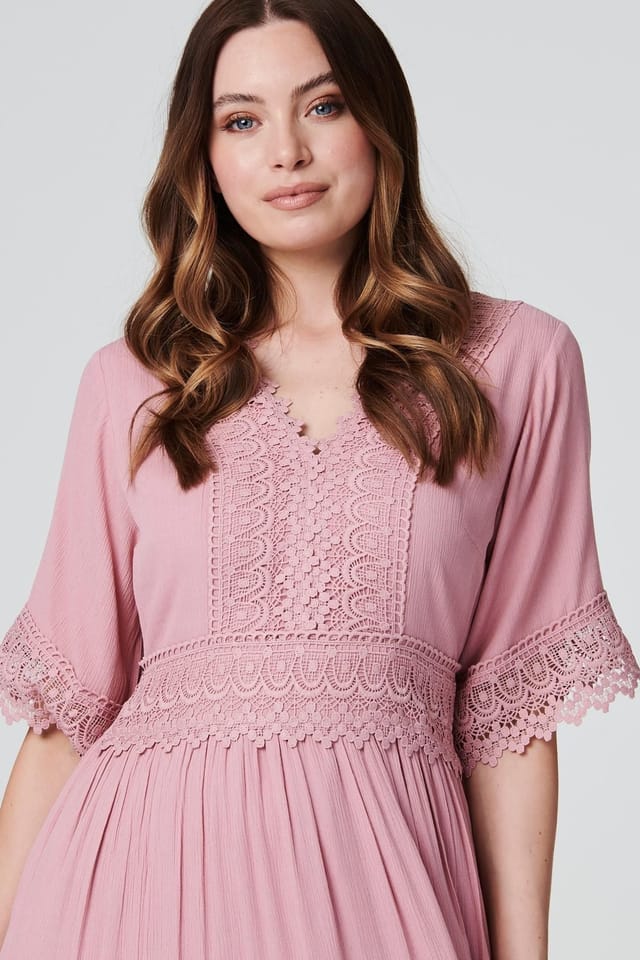 Izabel London Izabel London Women's Short Sleeve Crochet Maxi Dress in Pink - 2