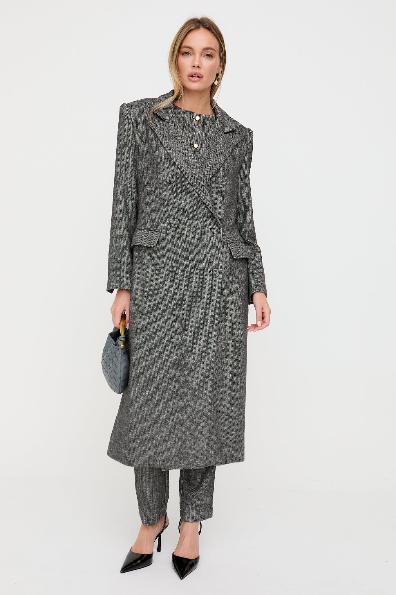 Lily and Lionel Lily and Lionel Women's Jakki Tailored Herringbone Coat In Grey - 3