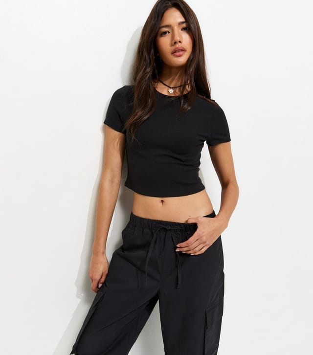 New Look Women's Black Modal Baby Tee Cropped T-Shirt New Look - 2