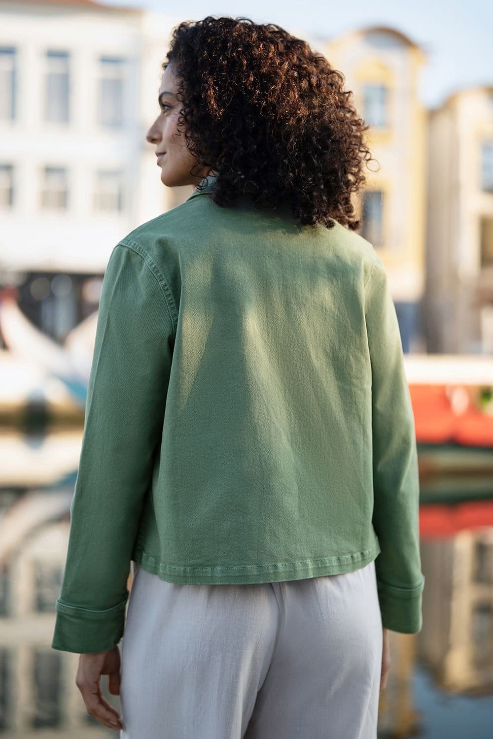 Yumi Yumi Women's Green Canvas Jacket With Patch Pockets - 4