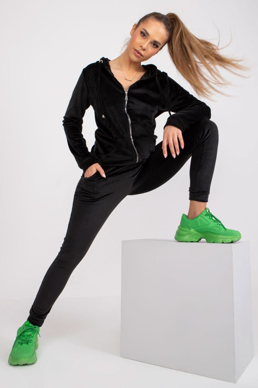 Love Lace Love Lace Women's Velour Zip Hoodie Sweatshirt & Pants Set Style 171059 in Black