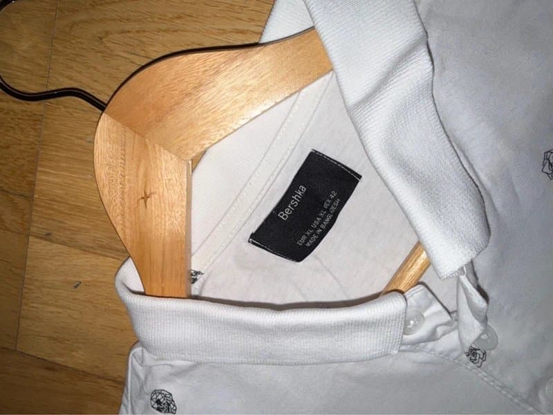 Bershka Bershka White Pattern Polo Shirt Men’s size XL