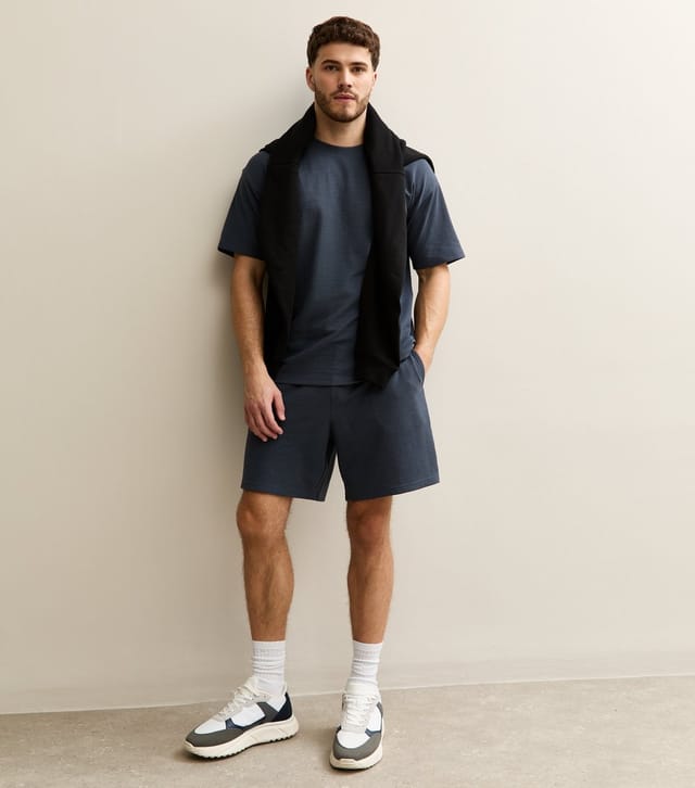 New Look Men's Dark Blue Oversized Waffle Texture T-Shirt New Look - 3