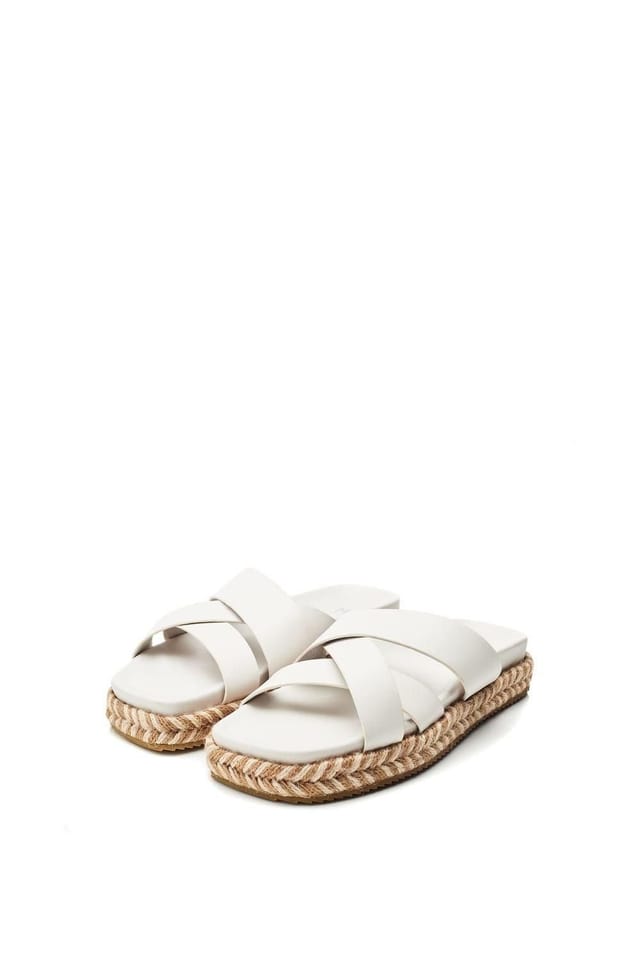 Moda In Pelle Moda In Pelle Women's 'Morornie' Porvair Flatforms in Off-White - 2