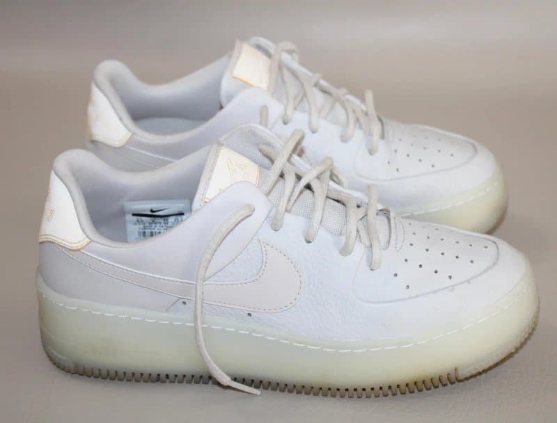 Nike Nike Air Force 1 Low AF1 White Trainers UK 6 Women’s Sneakers Leather Glow Sole
