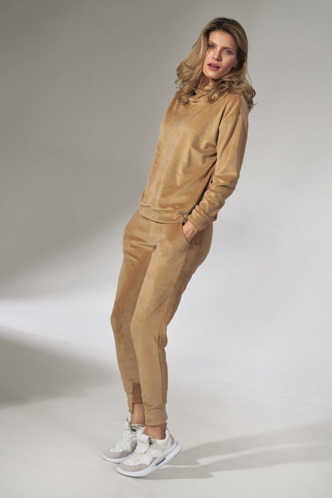 Love Lace Love Lace Women's Beige Velour Hooded Sweatshirt with Stand Collar - 4