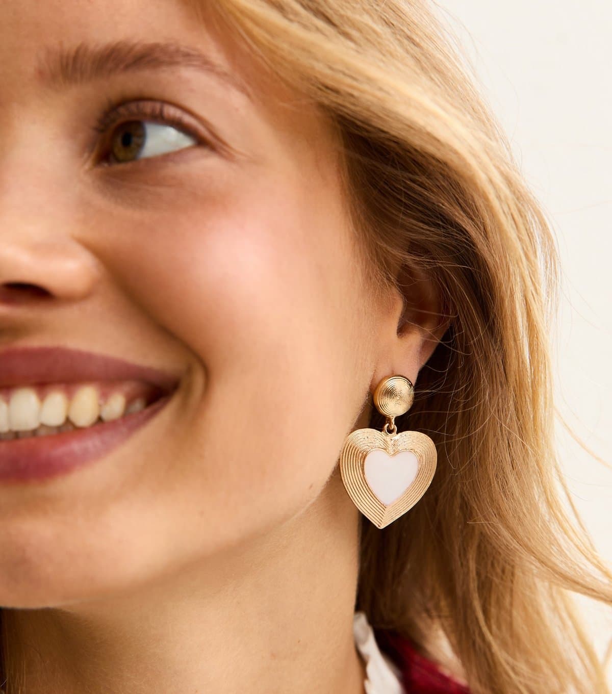 New Look Gold Tone Ribbed Drop Heart Earrings New Look