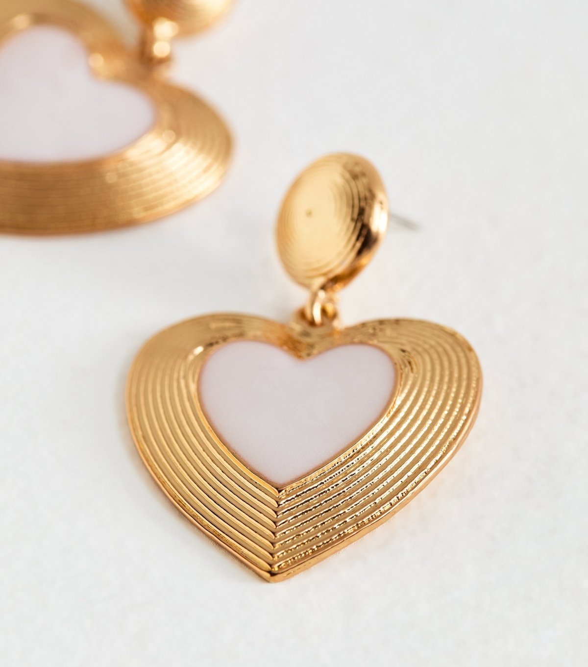 New Look Gold Tone Ribbed Drop Heart Earrings New Look - 4