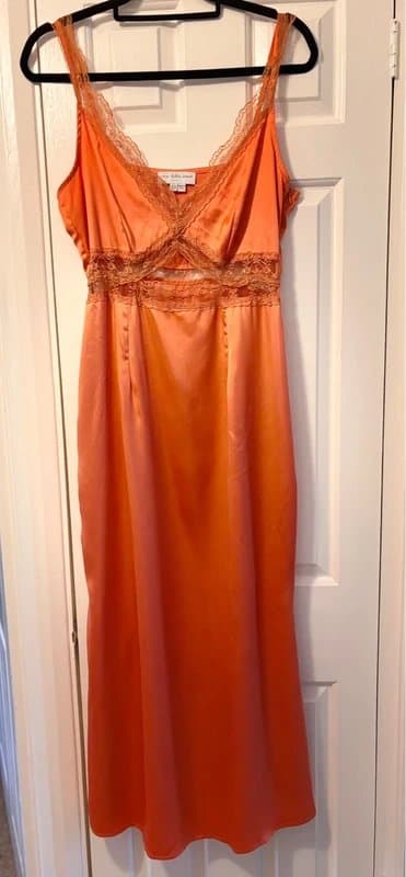 Never Fully Dressed Never fully dressed orange MiMi dress - worn once