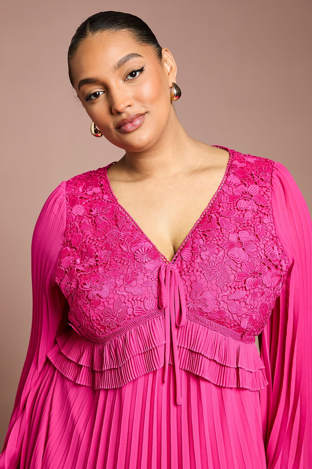 Coast Coast Women's Plus Lace Insert Long Sleeve Pleat Dress in Magenta - 4