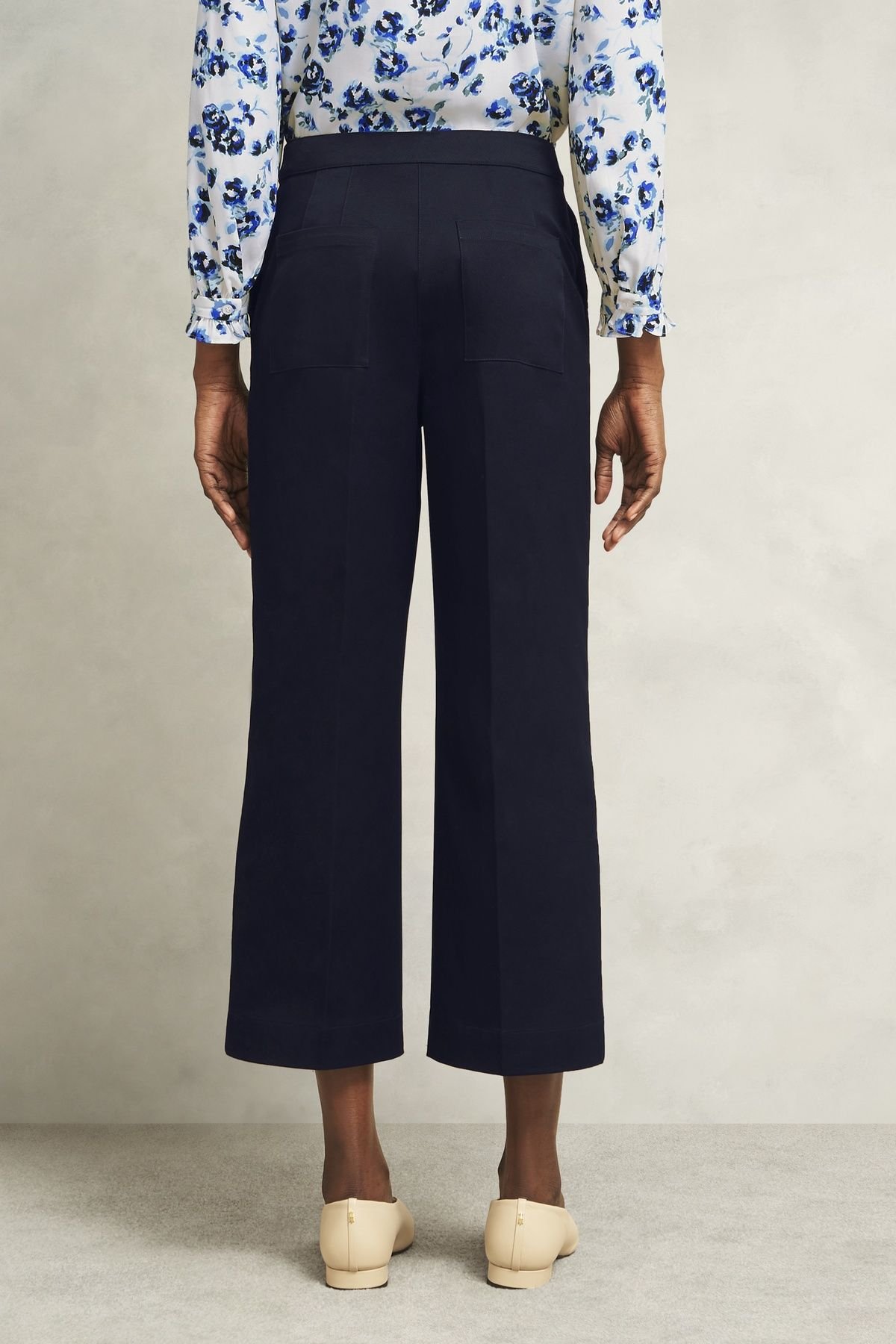 Hobbs London Hobbs London Women's Norfolk Cropped Wide Leg Trouser in Dark Navy - 4