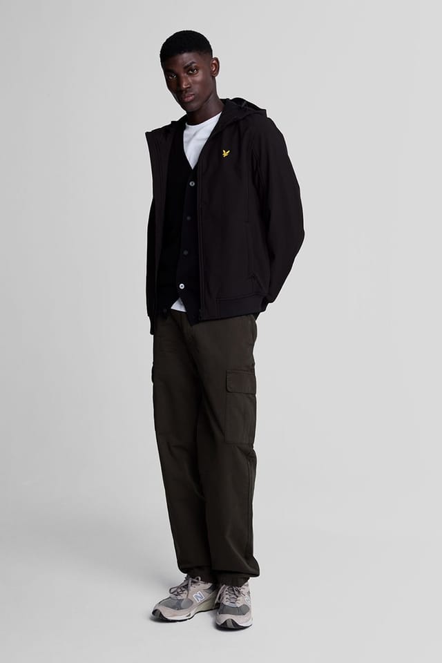 Lyle & Scott Lyle & Scott Men's Fleece Back Softshell Jet Black - 2