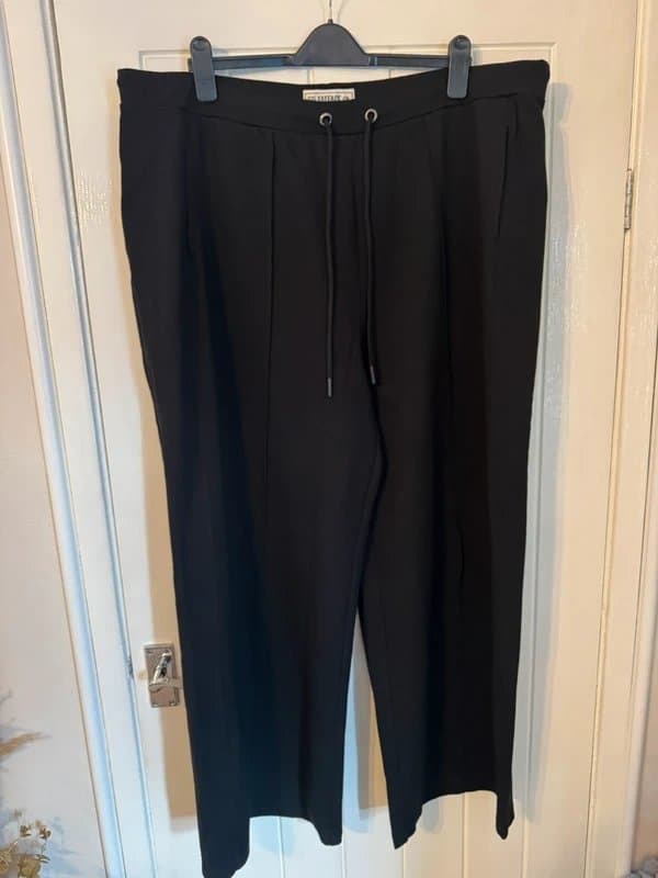 FatFace FatFace Ely Black Ponte Wide Leg Trousers - Size 22