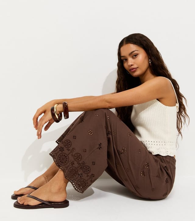 New Look Women's Petite Dark Brown Broderie Embroidered Wide Leg Trousers New Look - 3