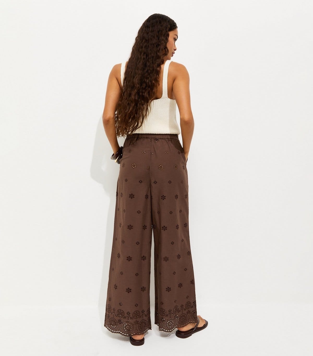 New Look Women's Petite Dark Brown Broderie Embroidered Wide Leg Trousers New Look - 4