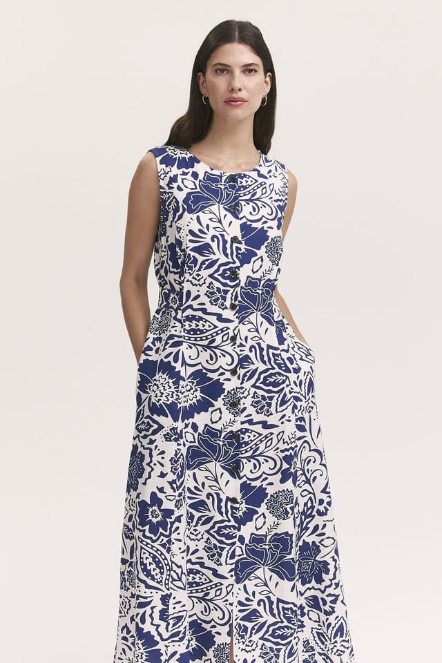 Finery London Finery London Women's Aimee Floral Midi Dress in Mid Navy - 2