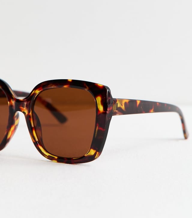 New Look Brown Tortoiseshell Effect Chunky D Frame Sunglasses New Look - 3