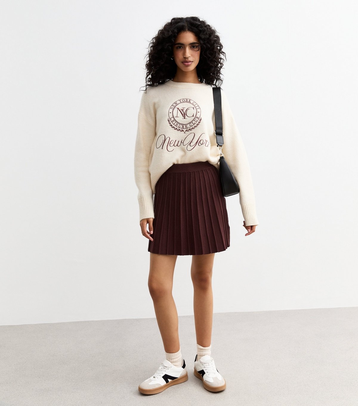 New Look Women's Burgundy Pleated Knit Mini Skirt New Look - 3