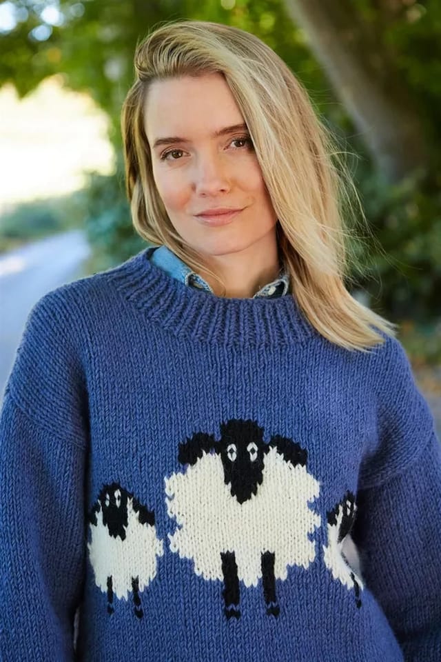 Pachamama Pachamama Women's Sheep Design All Wool Chunky Hand Knit Sweater in Blue - 2