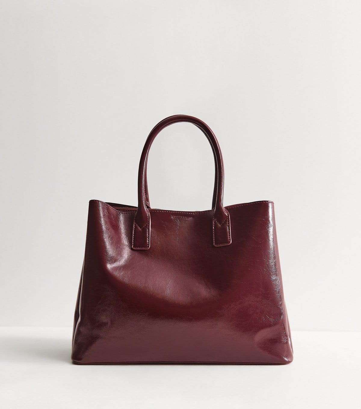 New Look Dark Burgundy Faux Leather Belted Tote Bag New Look - 4