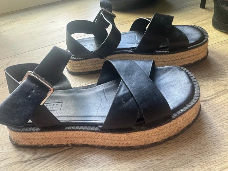 Topshop Topshop Black Platform Espadrilles