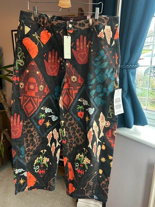 Never Fully Dressed Never Fully Dressed Night Garden Barrel Jeans BNWT